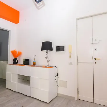 Orange House شقة *