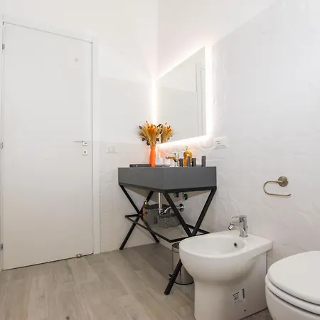 Orange House شقة